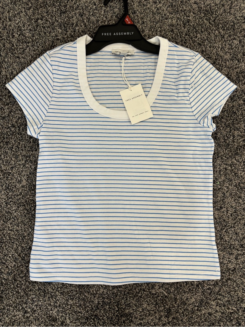 Free Assembly Women's White and Light Blue Striped Scoop Neck Tee